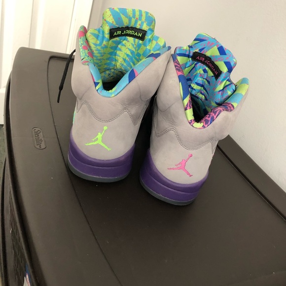 Fairly new worn a couple times - Picture 2 of 4